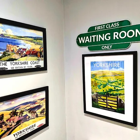 בית הארחה Englefield גואת'לנד