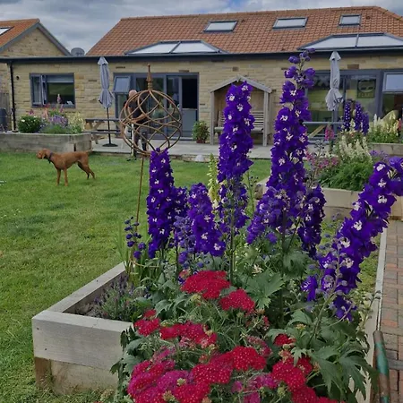 בית הארחה Englefield 3*