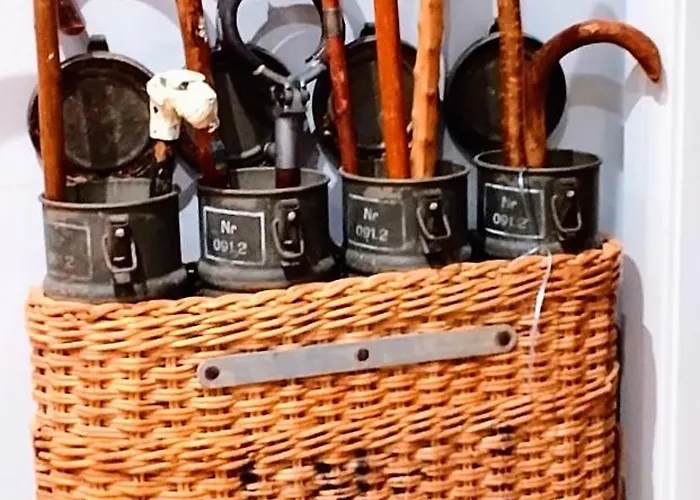 Guest house Englefield